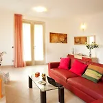 Griante Residence No 1